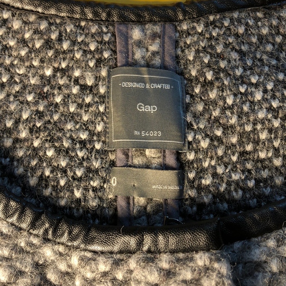 GAP tweed wool and polyester zip front sweater jacket